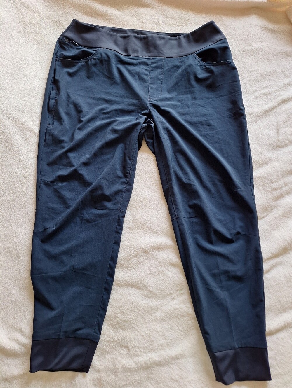Wrangler ATG All Terrain Gear Trail Jogger Pants Women's Size XL Regular (27)
